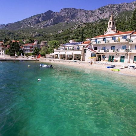 Appartamento Vila Pinet Brist Esterno foto