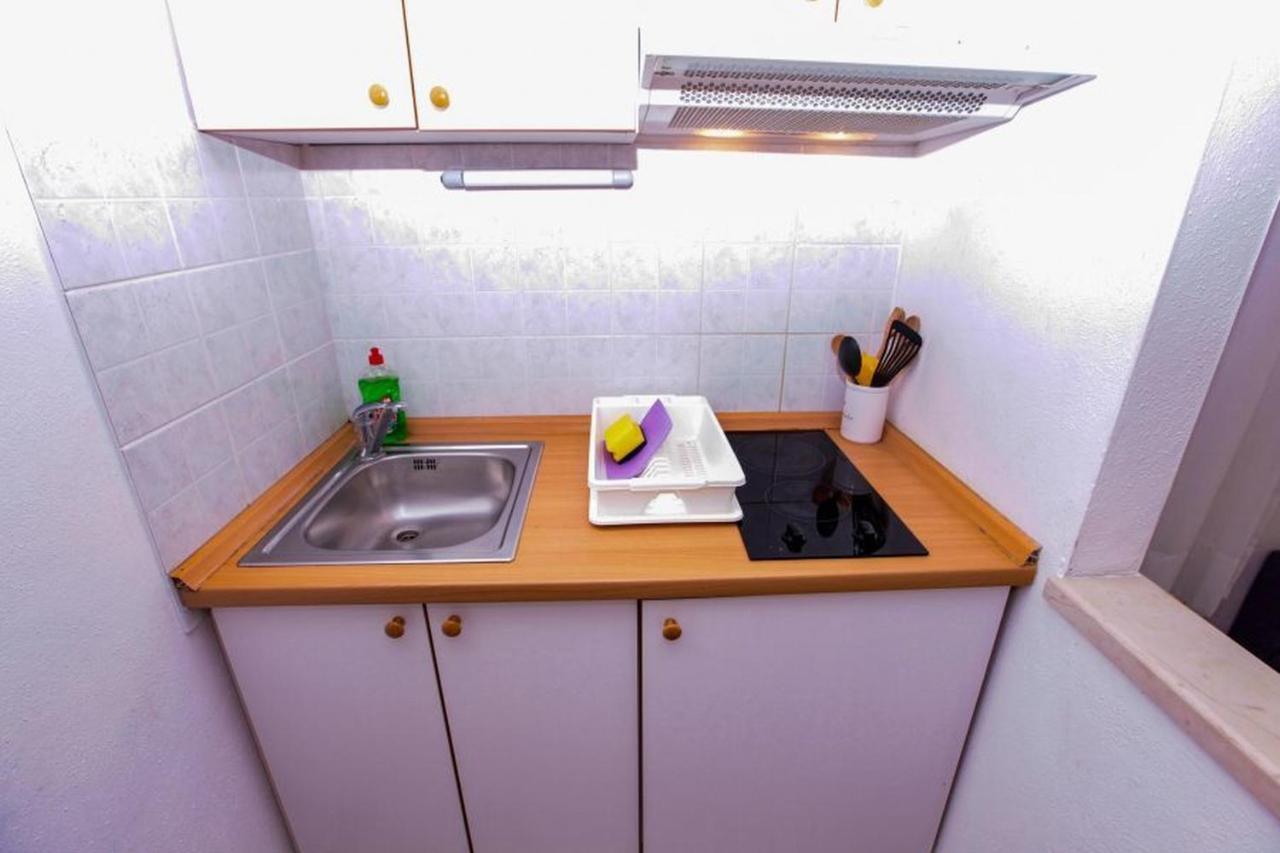 Appartamento Vila Pinet Brist Esterno foto