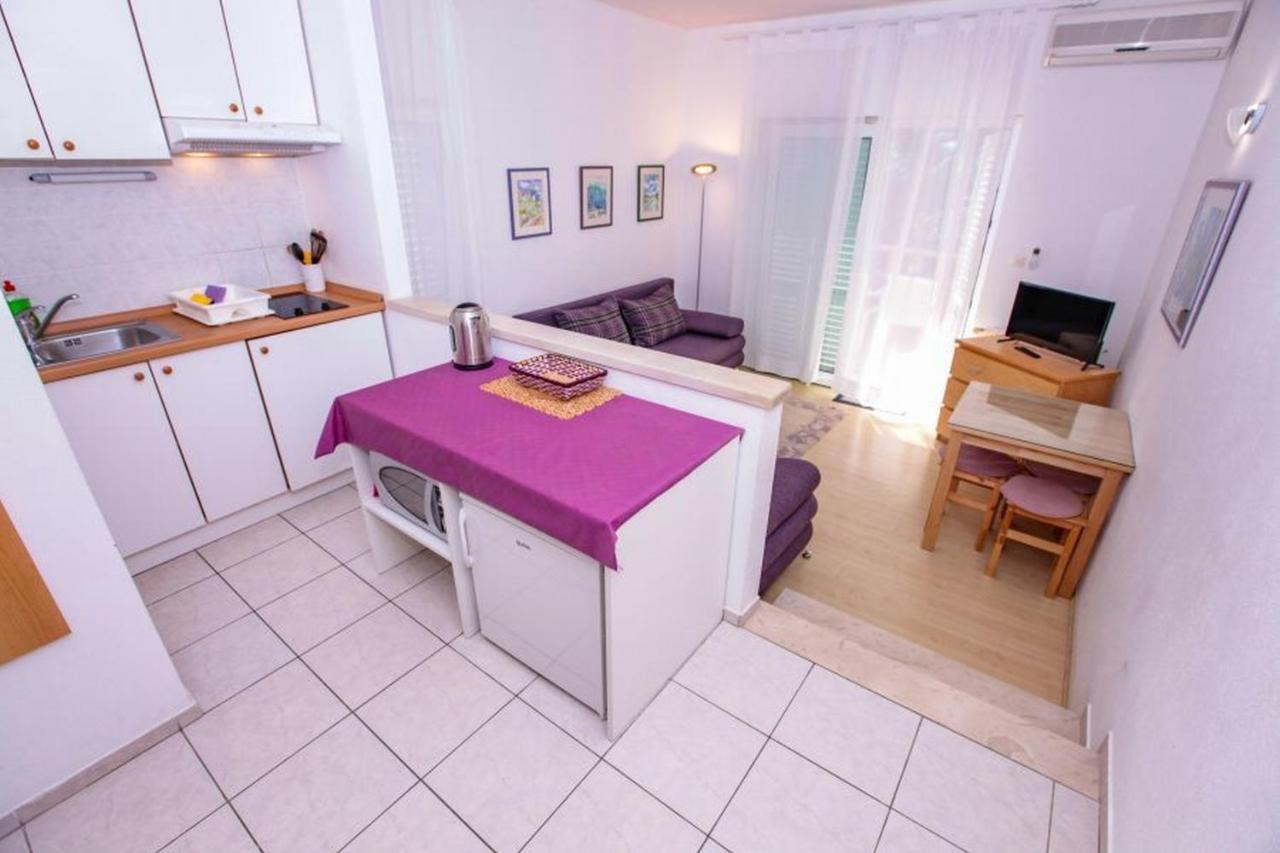 Appartamento Vila Pinet Brist Esterno foto